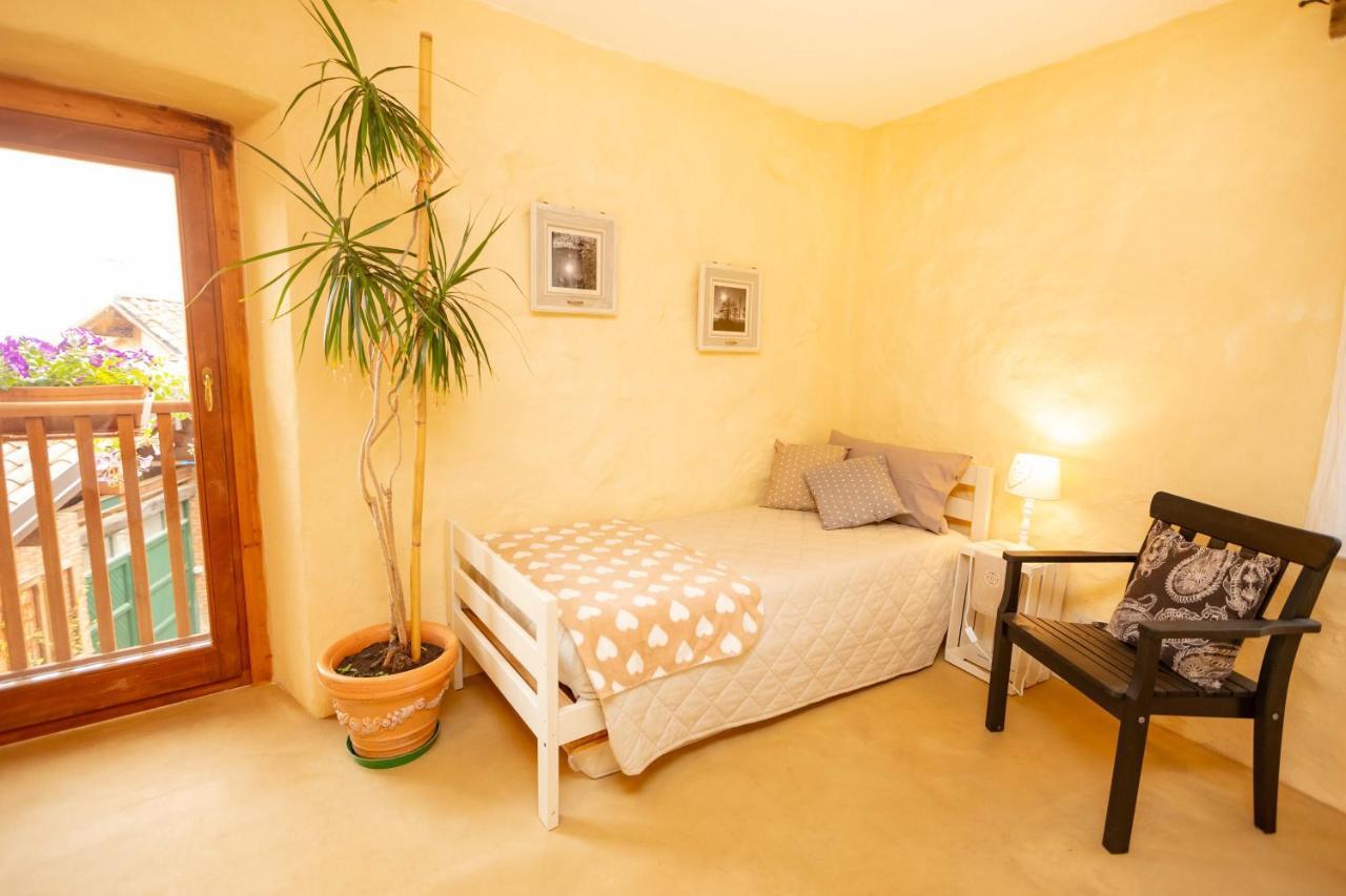 B&B Balcone Del Biellese Pettinengo Exterior photo